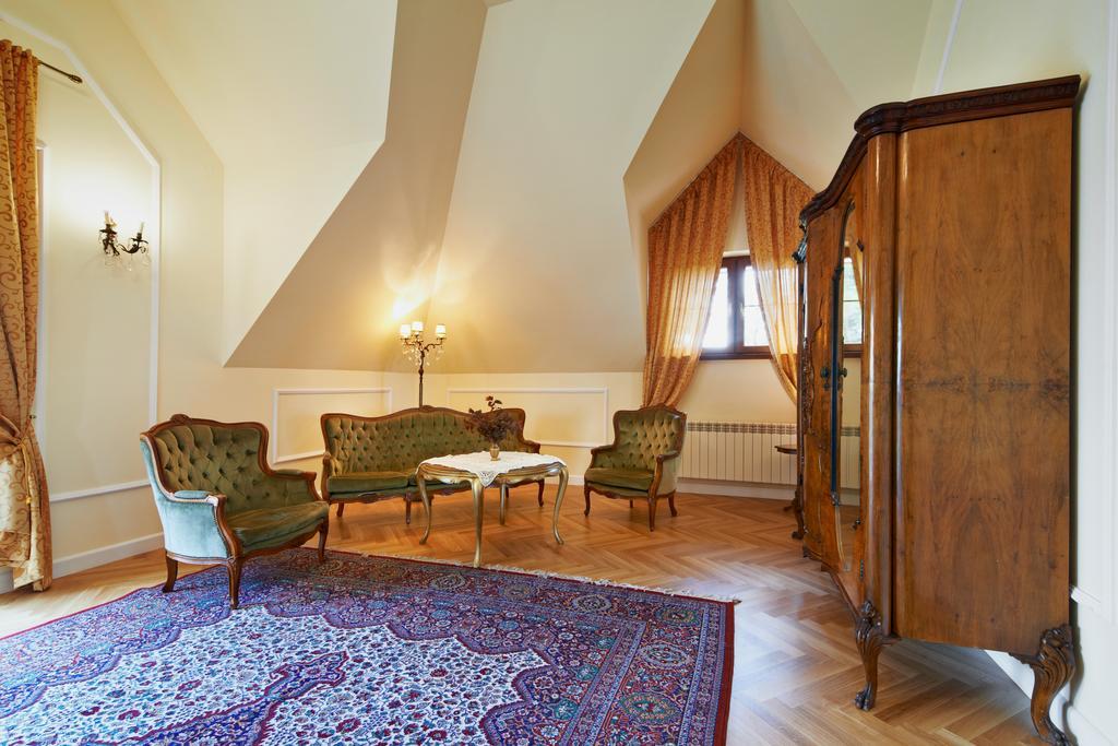 Bed and Breakfast Dwor Osmolice Bialki Dolne Exterior foto