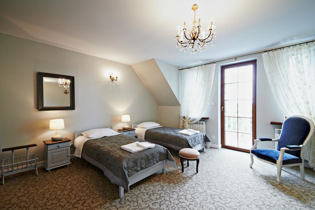 Bed and Breakfast Dwor Osmolice Bialki Dolne Exterior foto