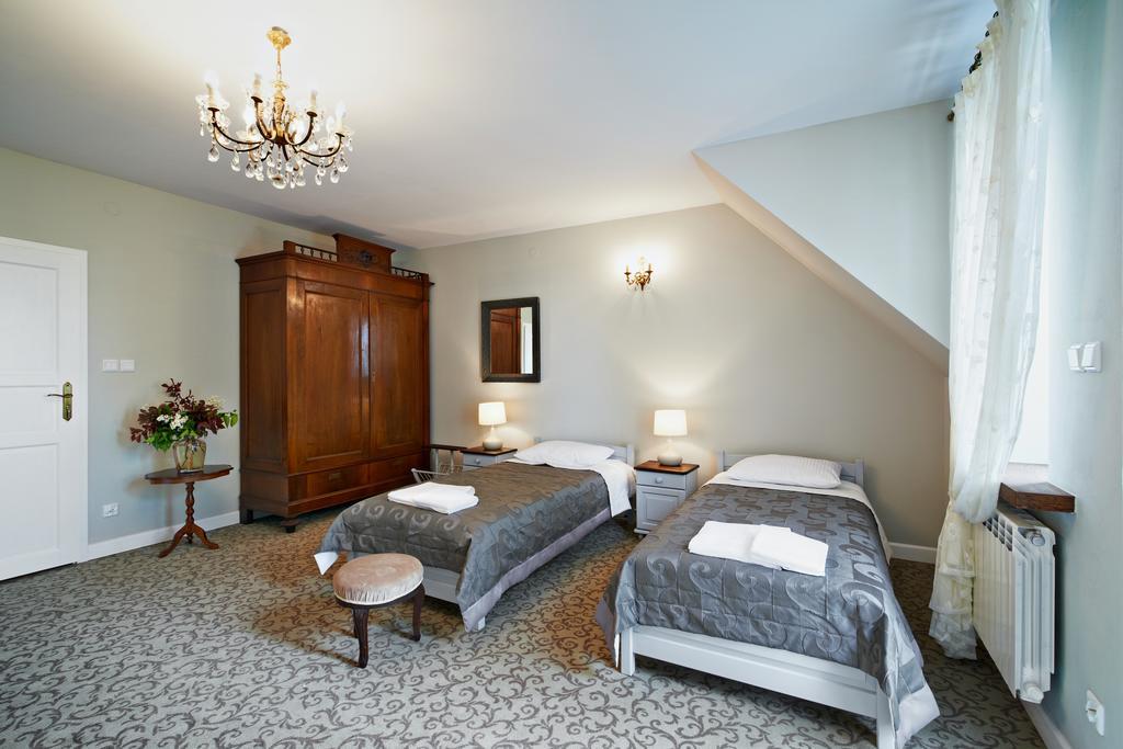 Bed and Breakfast Dwor Osmolice Bialki Dolne Exterior foto
