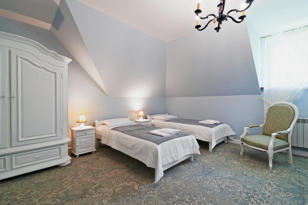 Bed and Breakfast Dwor Osmolice Bialki Dolne Exterior foto