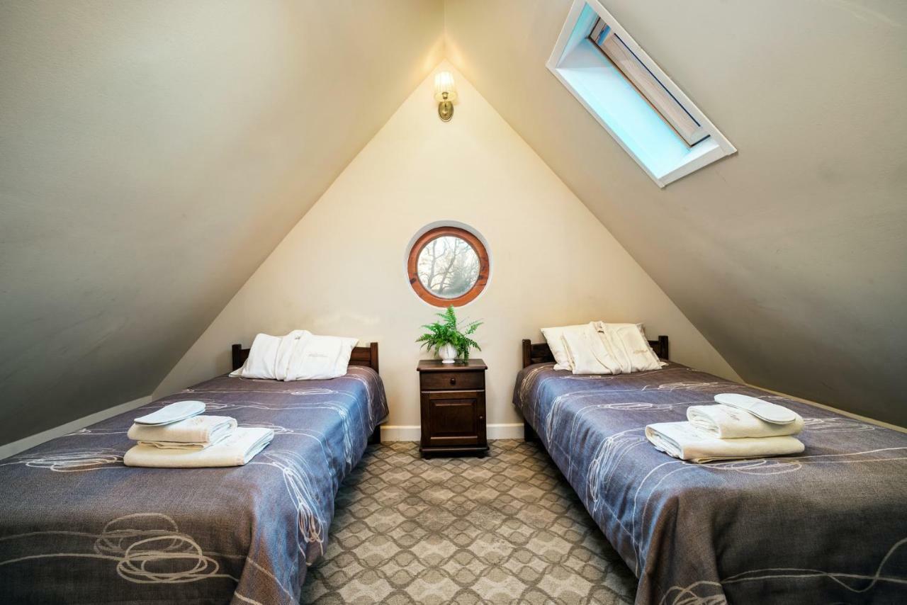 Bed and Breakfast Dwor Osmolice Bialki Dolne Exterior foto