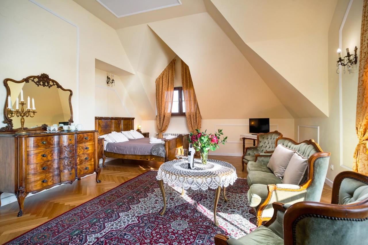 Bed and Breakfast Dwor Osmolice Bialki Dolne Exterior foto